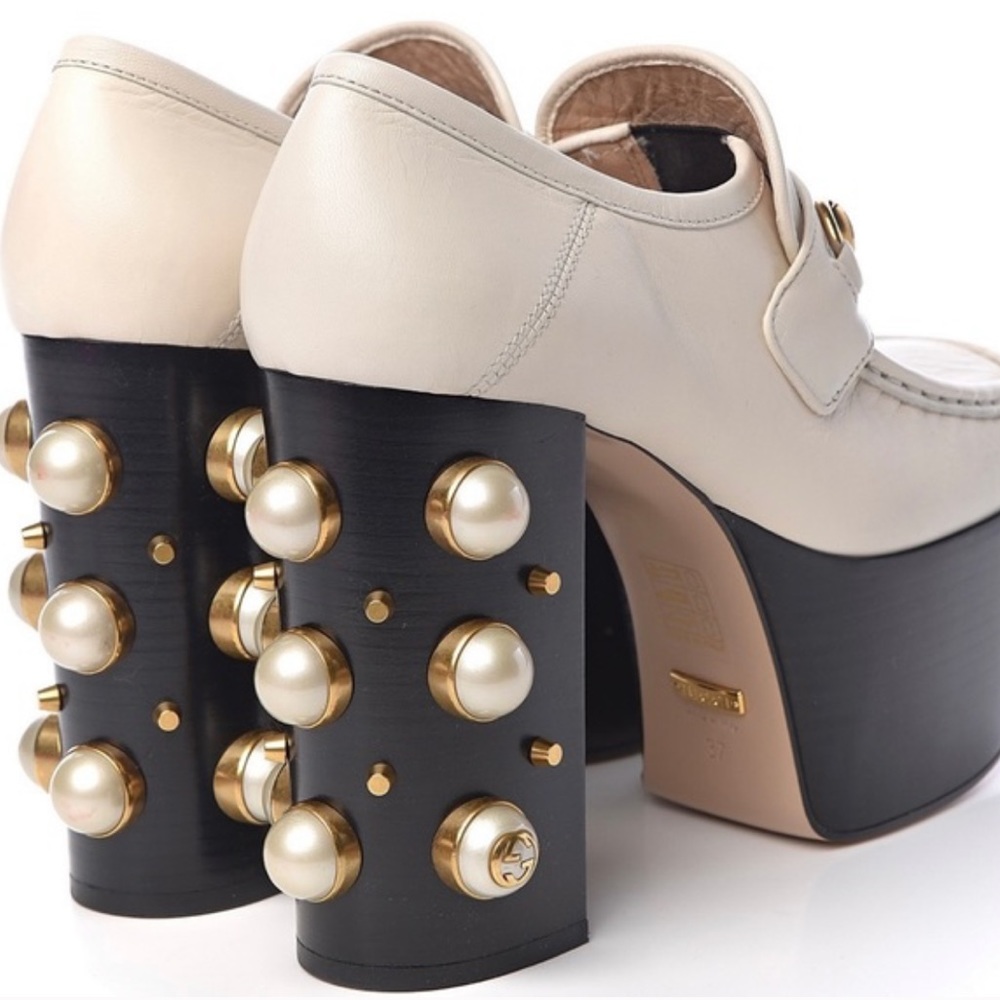 Gucci Vegas White Pearl Studded Platform Loafer size 37